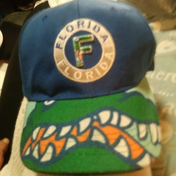 Baseball caps - Picture 13 of 16